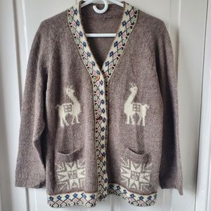 Vintage Handmade Alpaca Sweater. Size L.